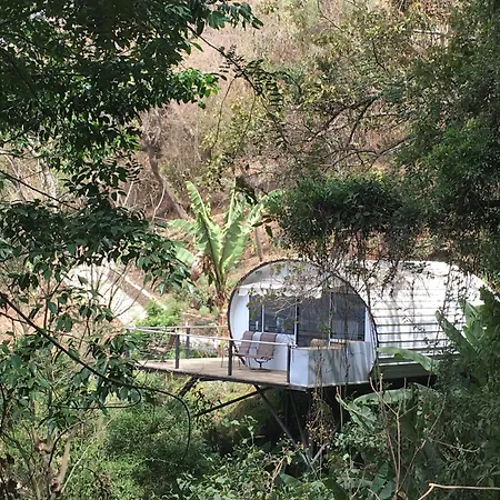 Finca El Tambor Nature Reserve, Lodging And Tours